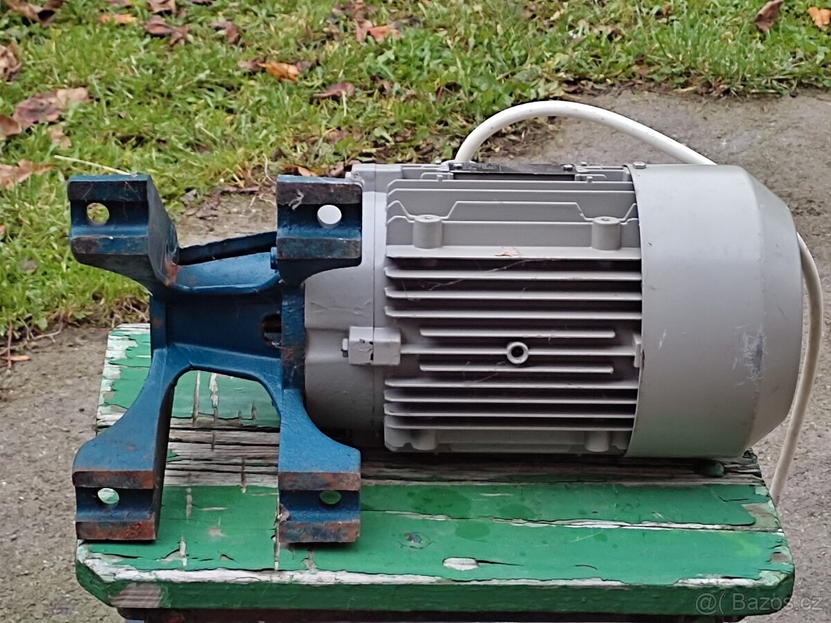 PRODÁM 2 KS ELEKTROMOTOR SIEMENS - 2