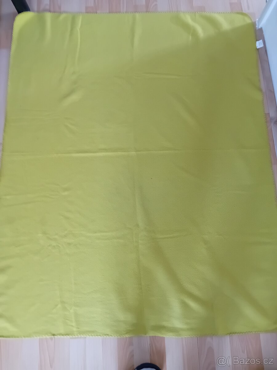 Hračky, deka a toaleta pro zvířata - 2