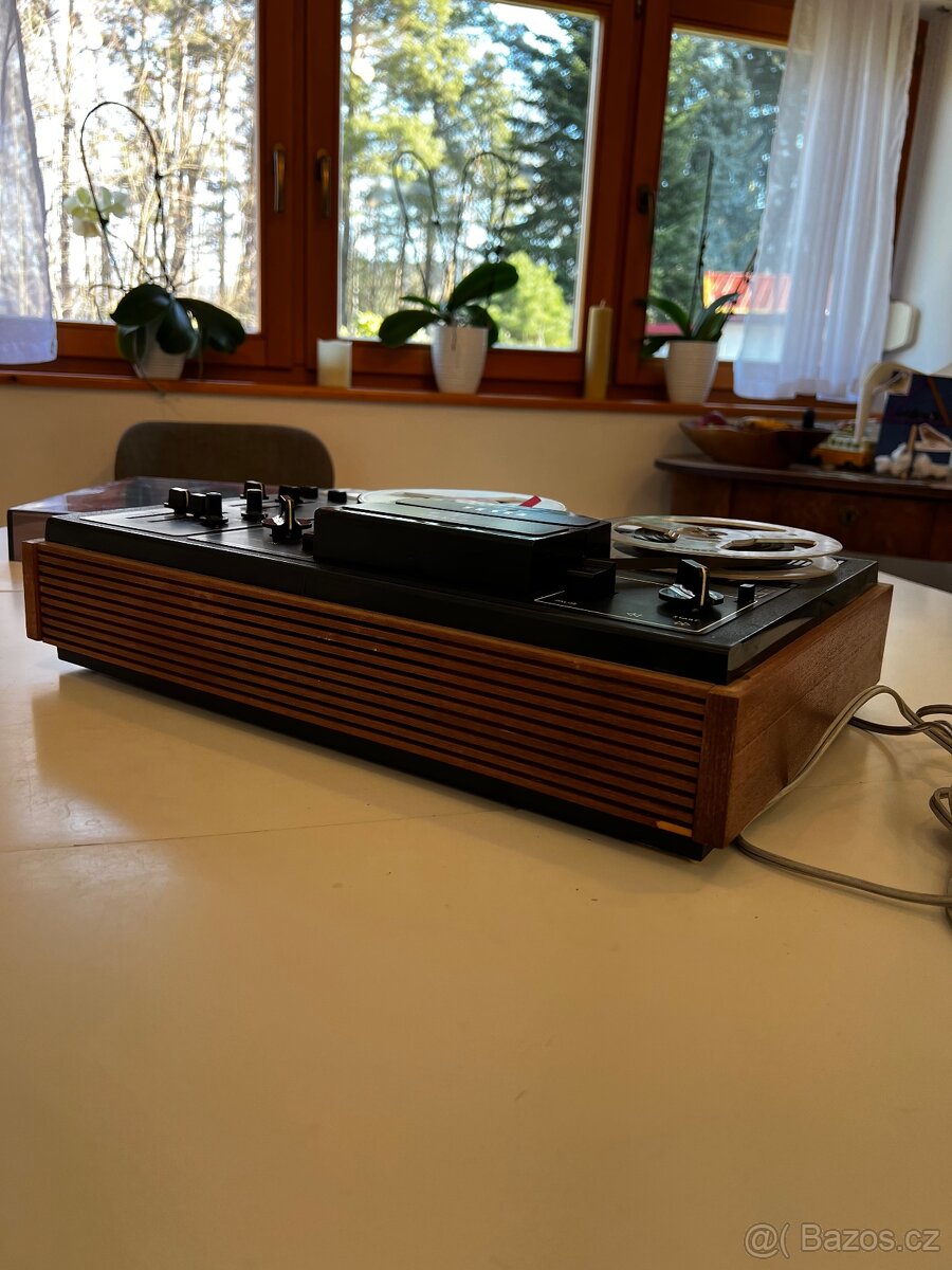 Tesla stereo 101 B - 2