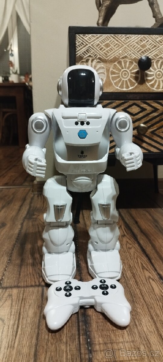 Silverlit robot Program A BOT X
- 2