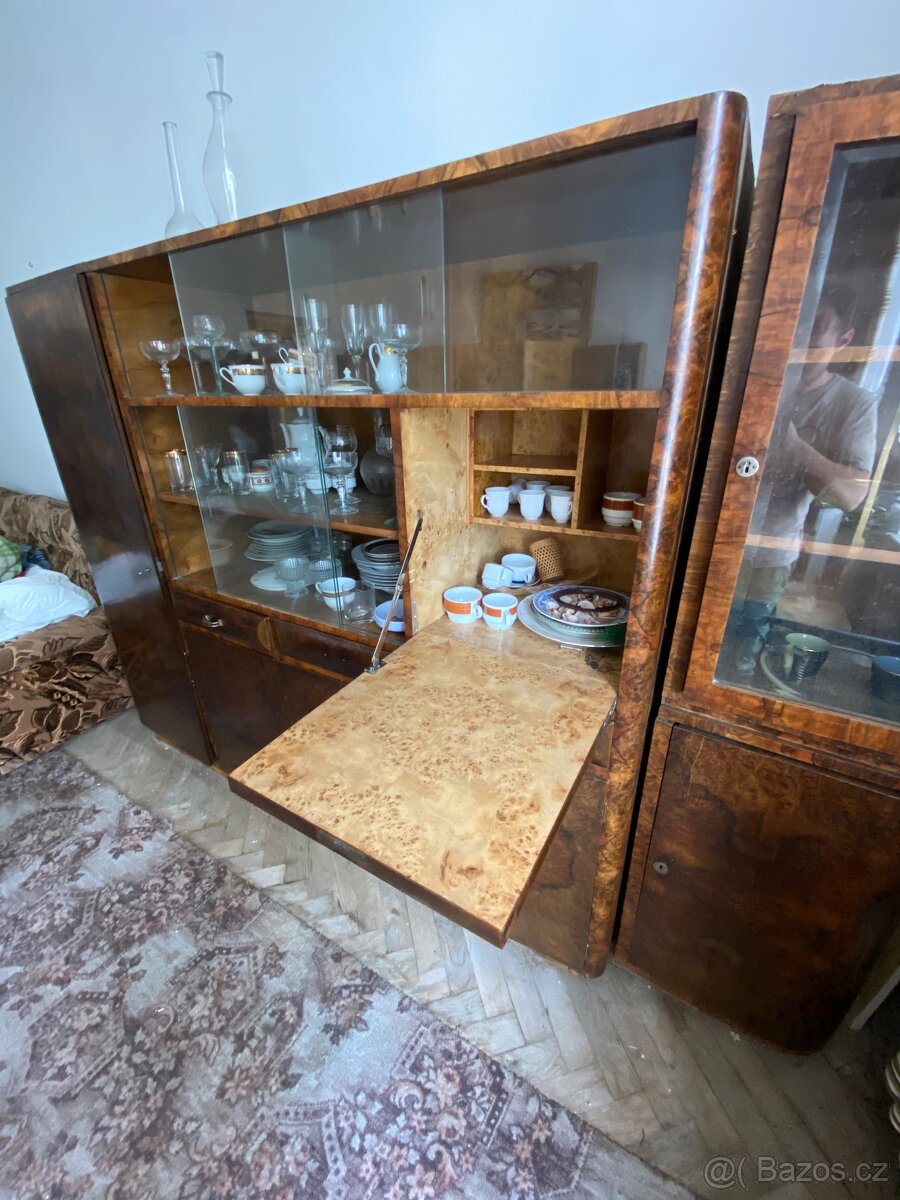 Starožitná obývací stěna - 2