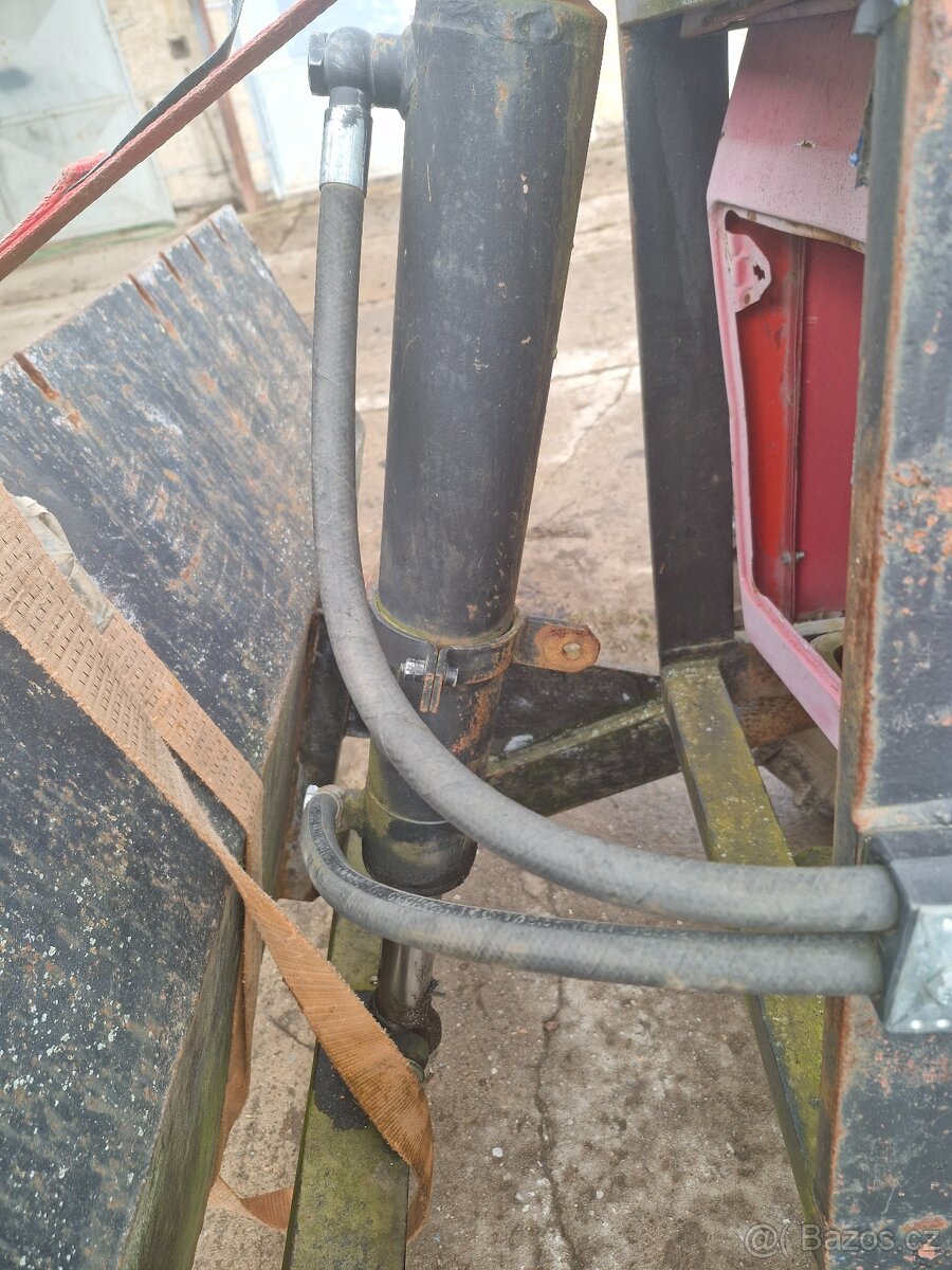Čelni radlice na traktor - 2