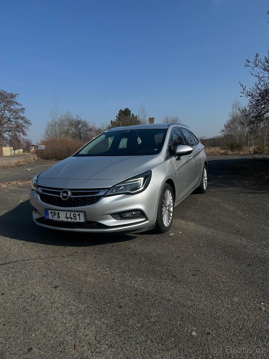 Opel Astra biturbo 118 kw - 2