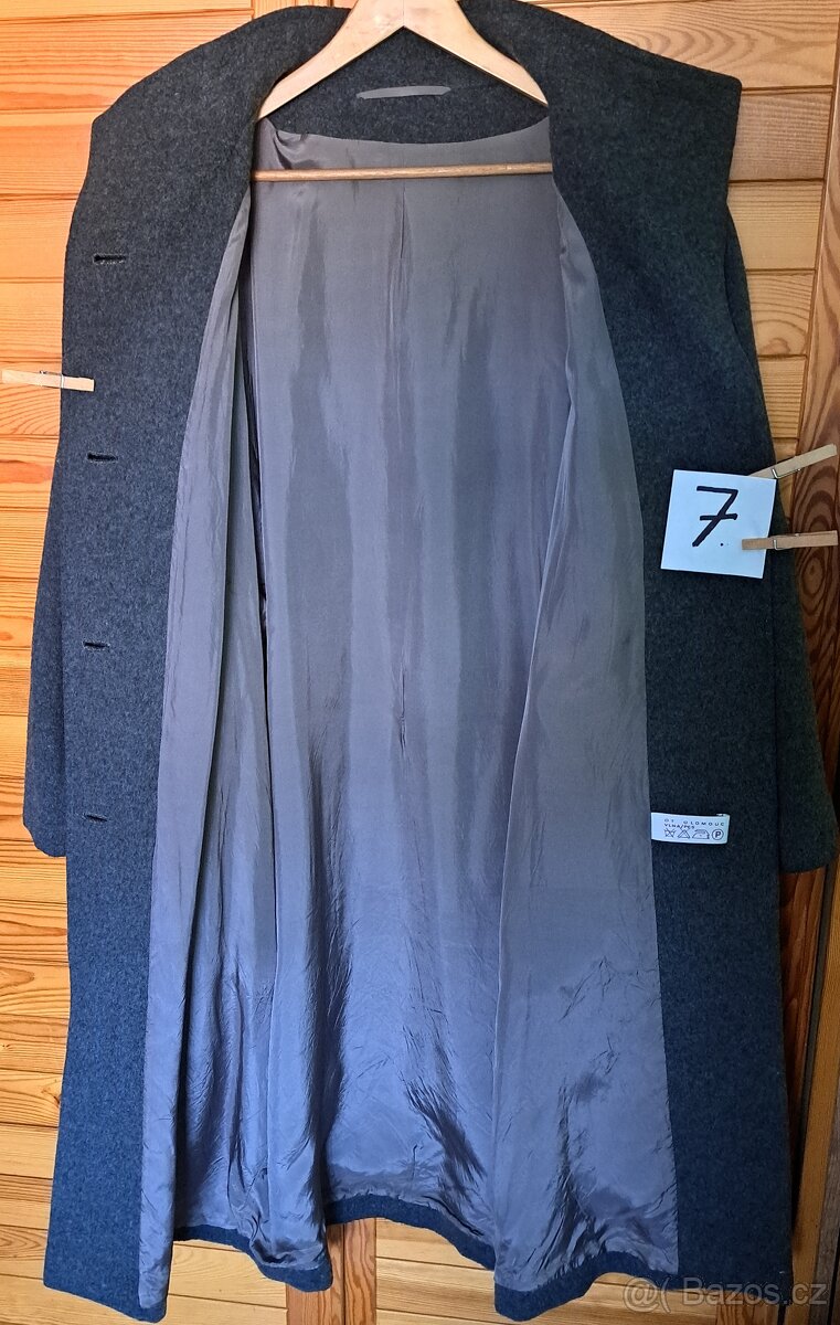 Damský dl.Kabát vel: L.- 44. - 2