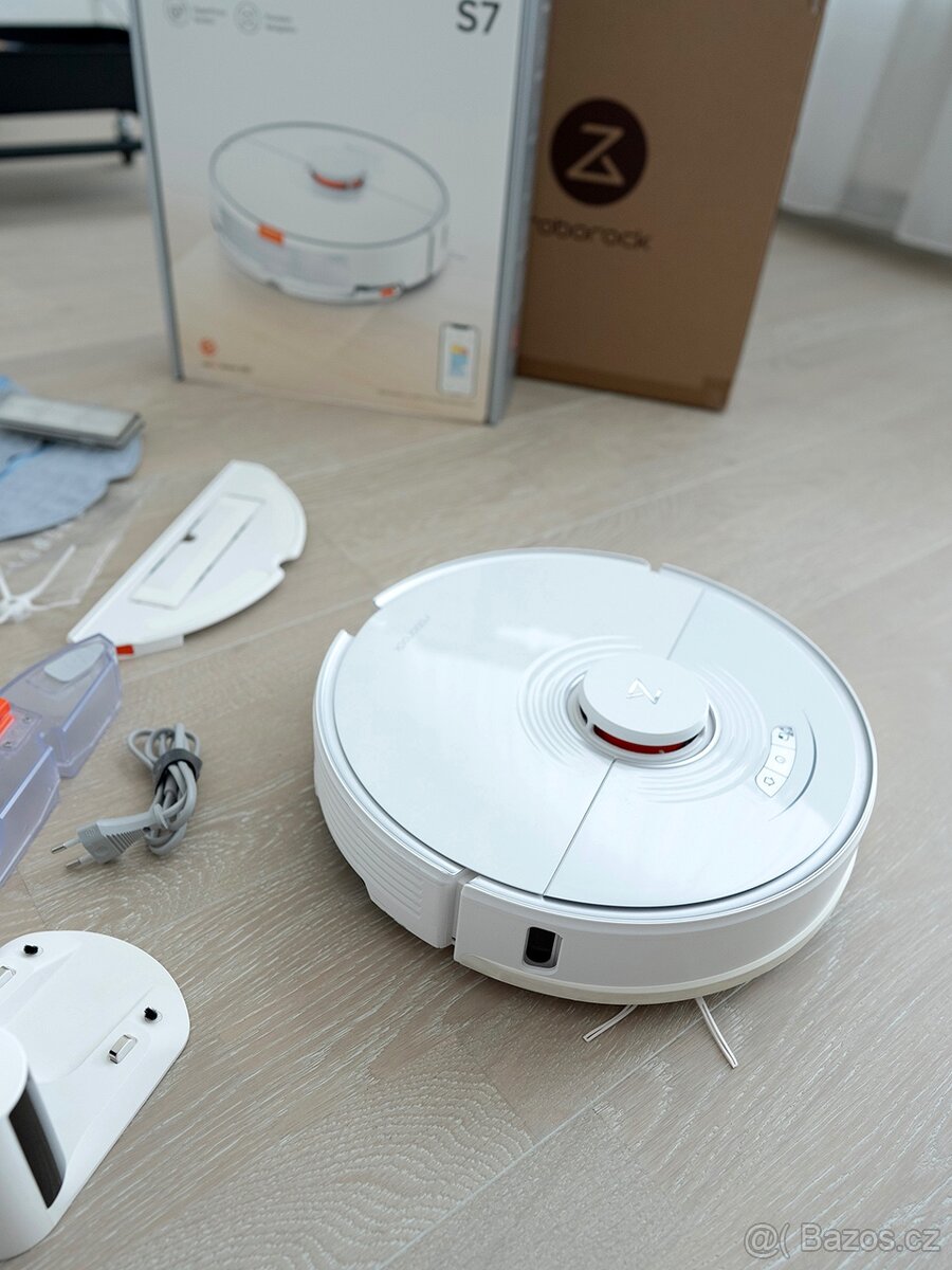 Robotický vysavač Roborock S7 s Mopem - 2