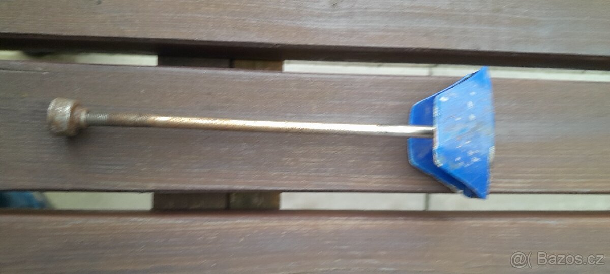 Jawa mustang přední šroub,z držákem - 2