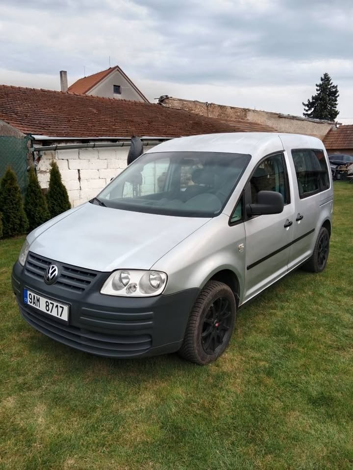 VW Caddy 1,4 Benzin - 2