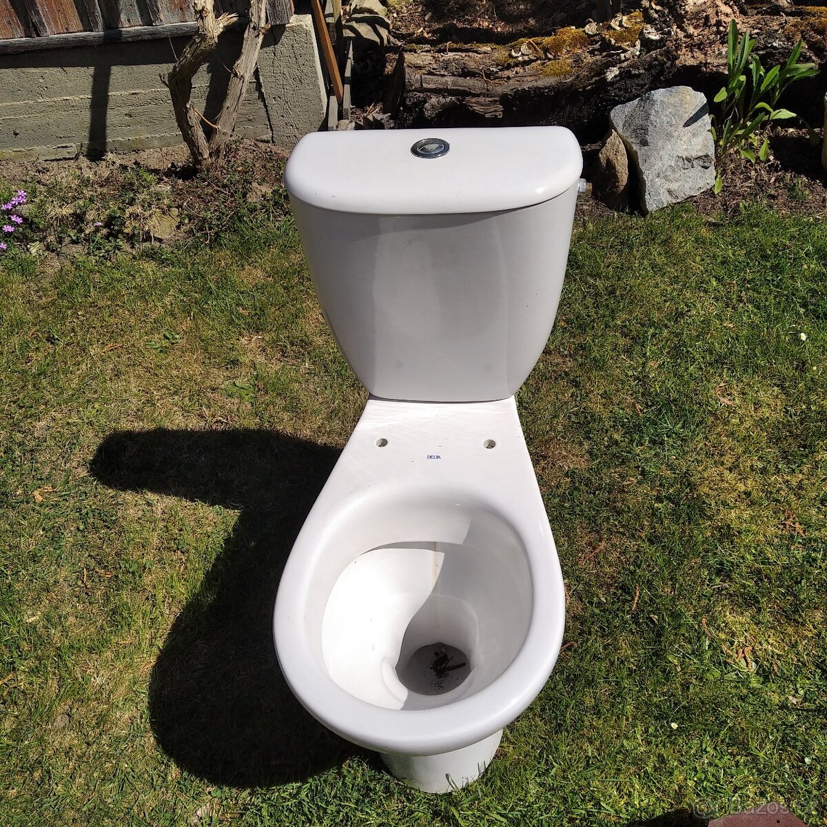 WC mísa Delta, spodní odp. - 2