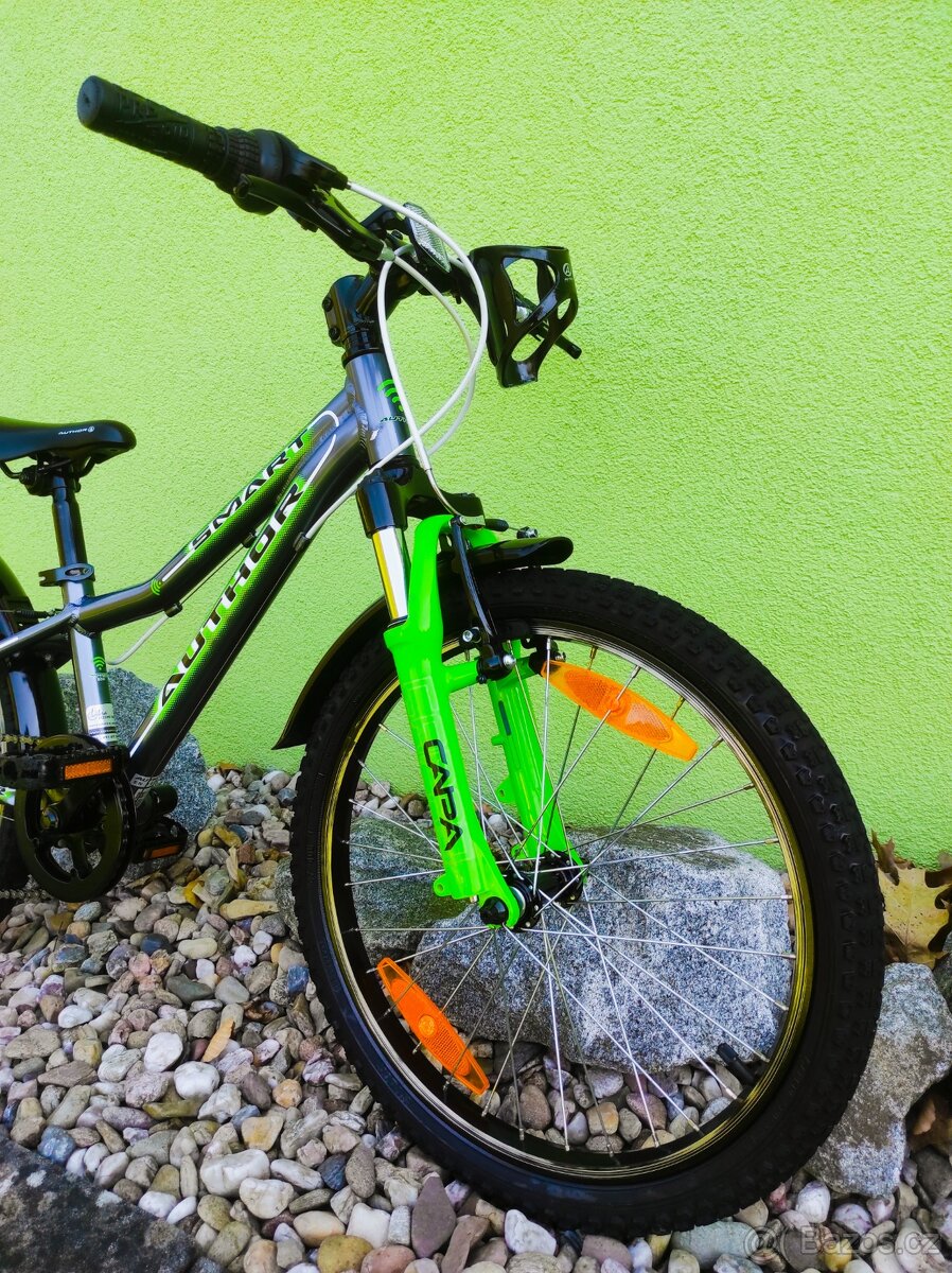 Značkové kolo Author Smart 20" (grafit/zelená) - 2