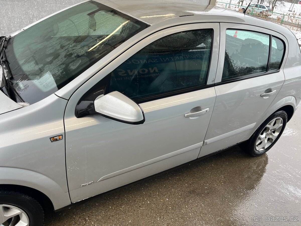Opel Astra 1.7 cdti - 2