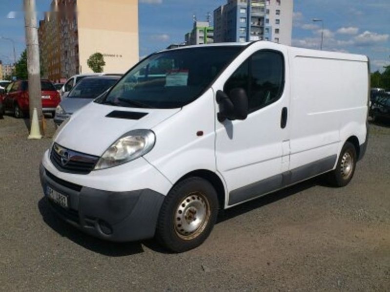 Opel Vivaro,2,5 CDTI 107kW - 2