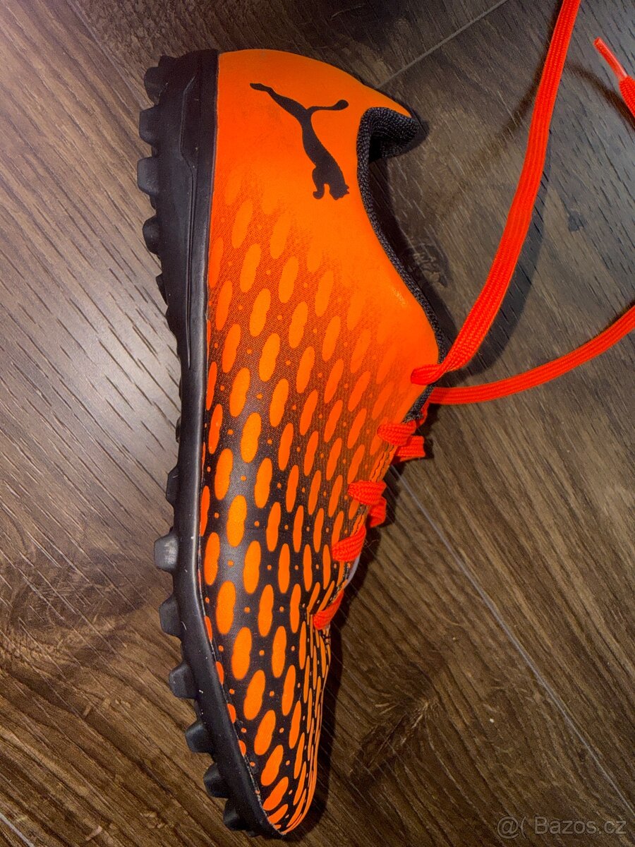 Prodám turfy Puma vel.34.5 - 2
