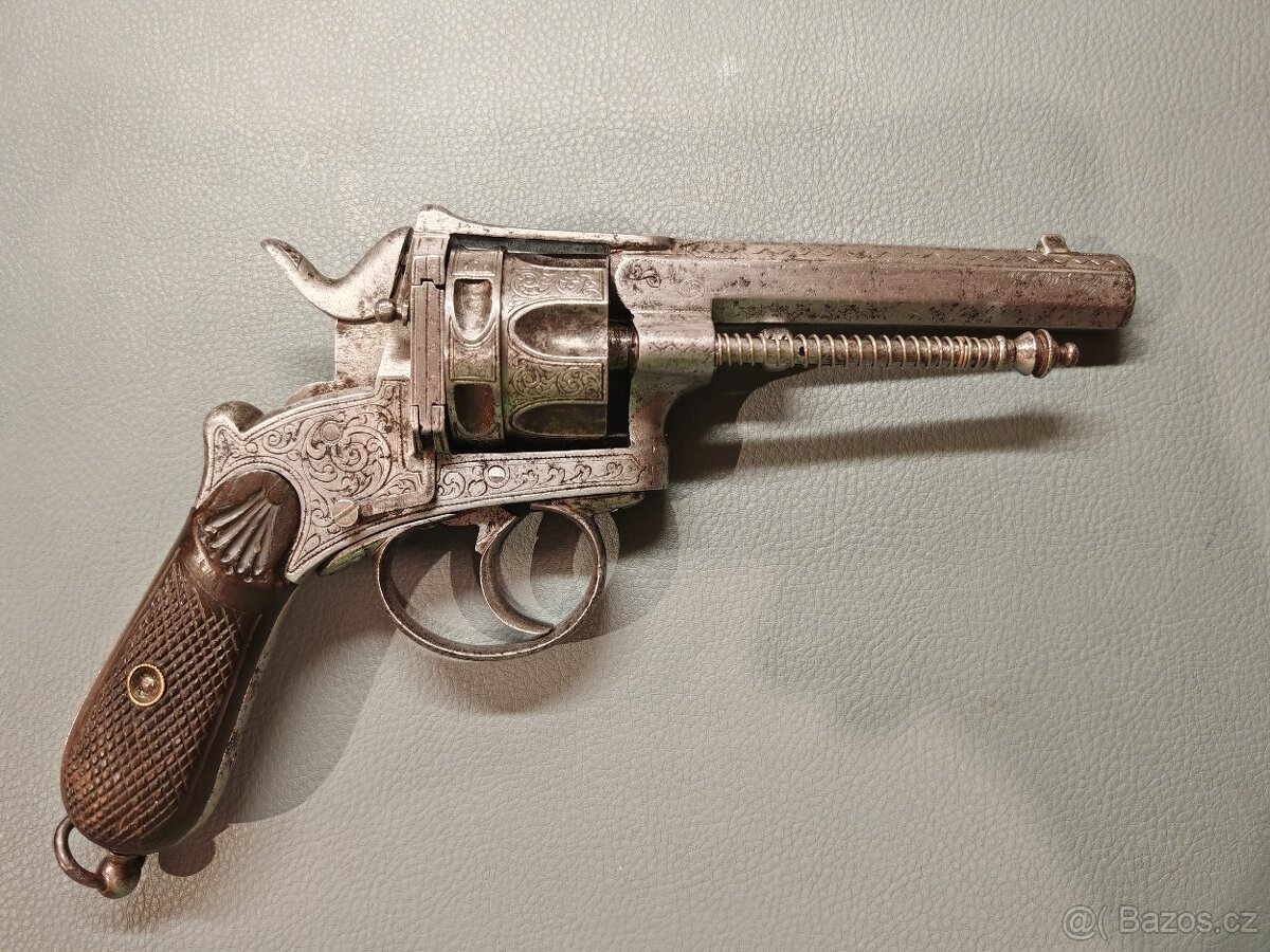 Historický belgický revolver 1878 - 2