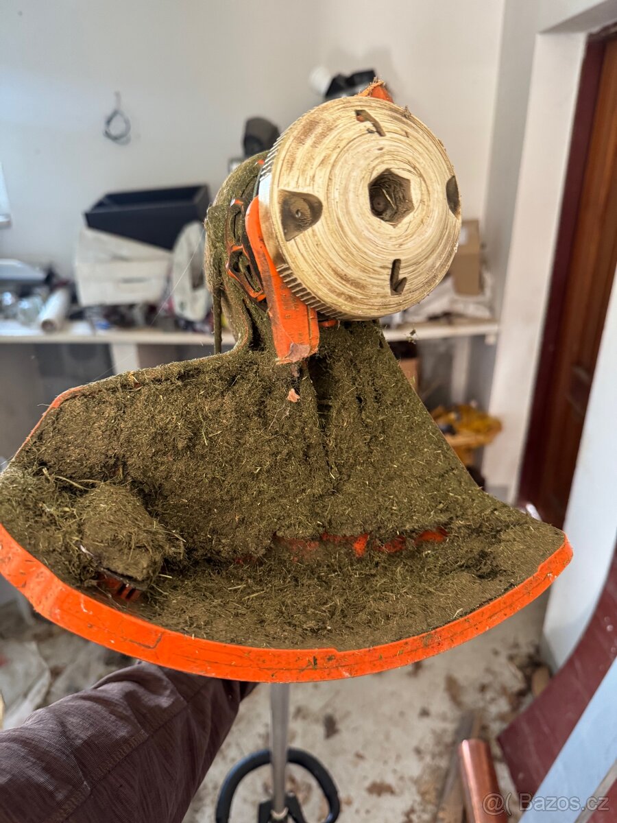 Stihl strunovka - 2