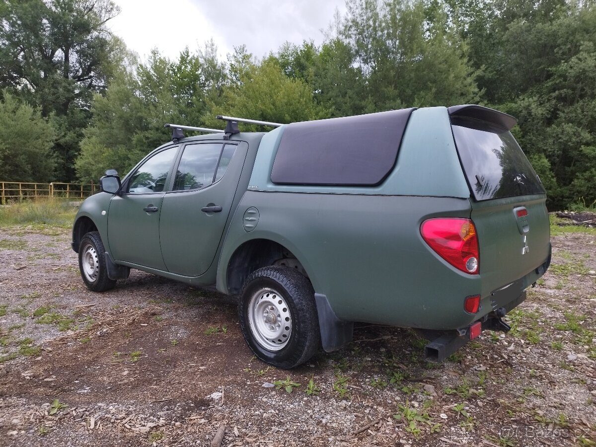Mitsubishi L200 - 2