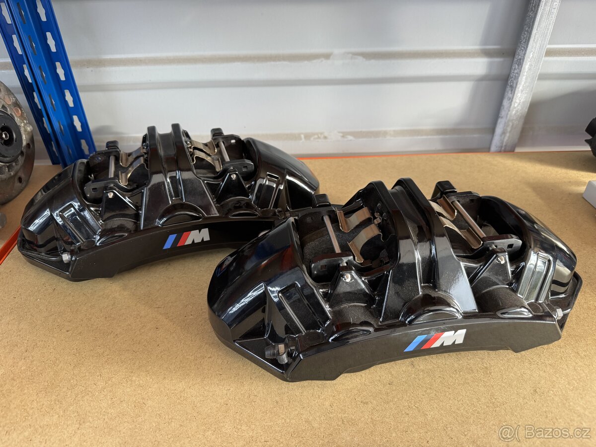 BMW G80 M3 6-píst brzdy přední zelezo - 2