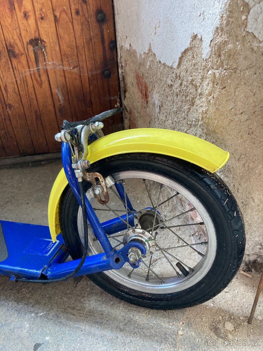 Dětská koloběžka - 2