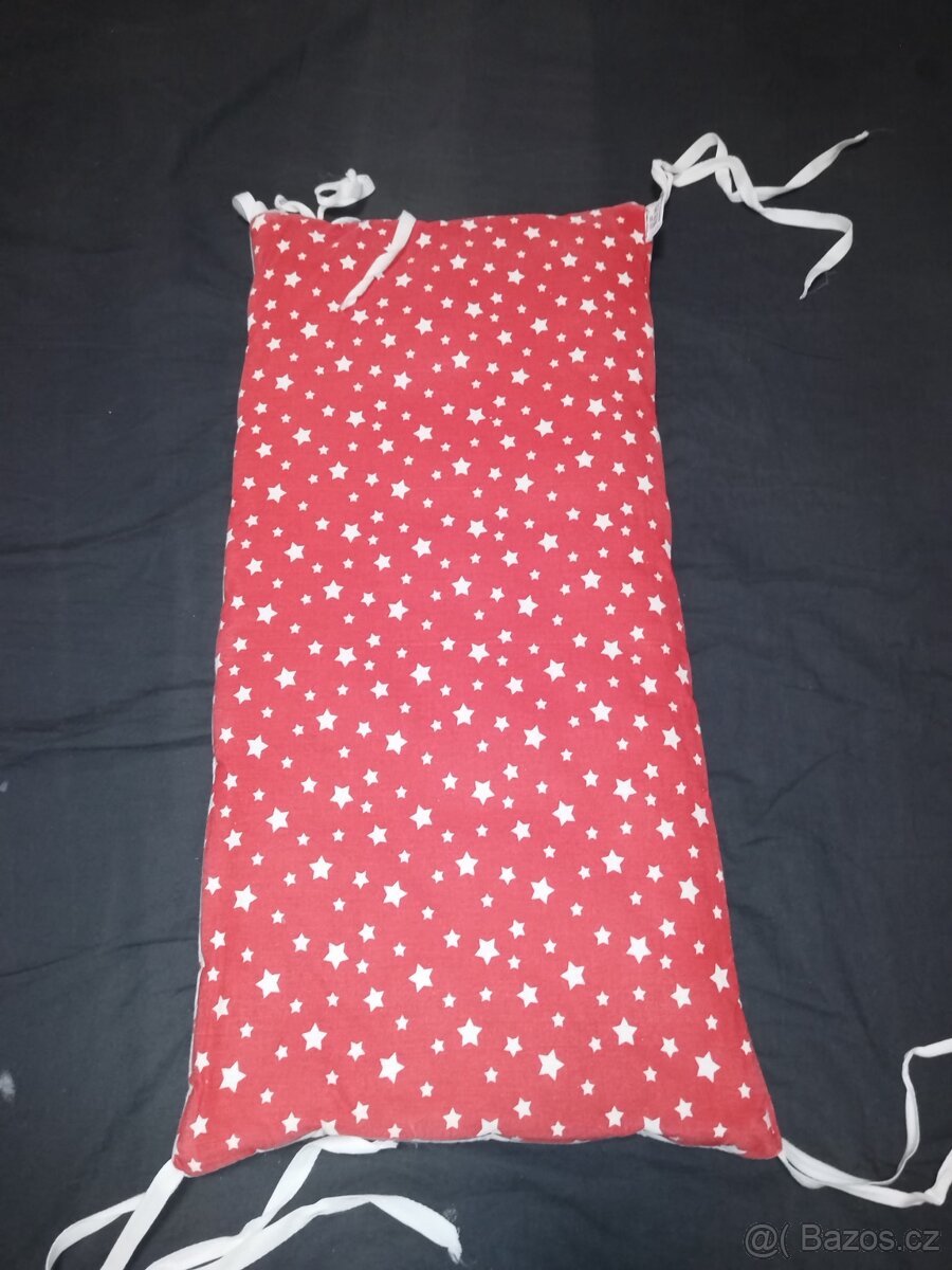 Slavisticke hnízdo pro miminka - 2