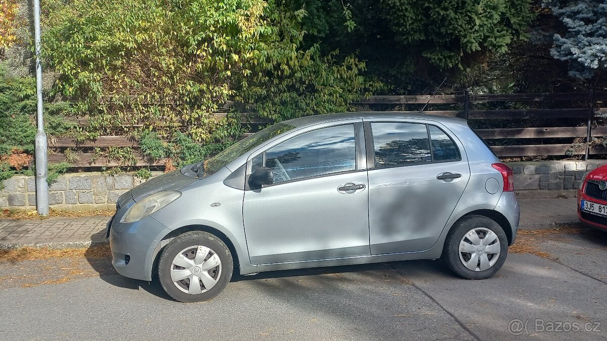 Toyota Yaris 2008, 51 kW, 100 000 km - 2