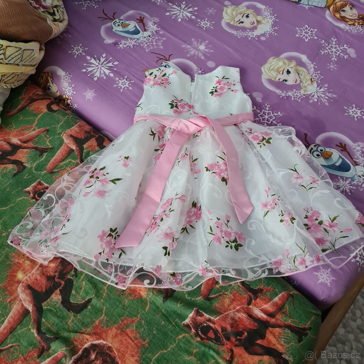 Šaty nové, nenošené, jen rozbalené - 2