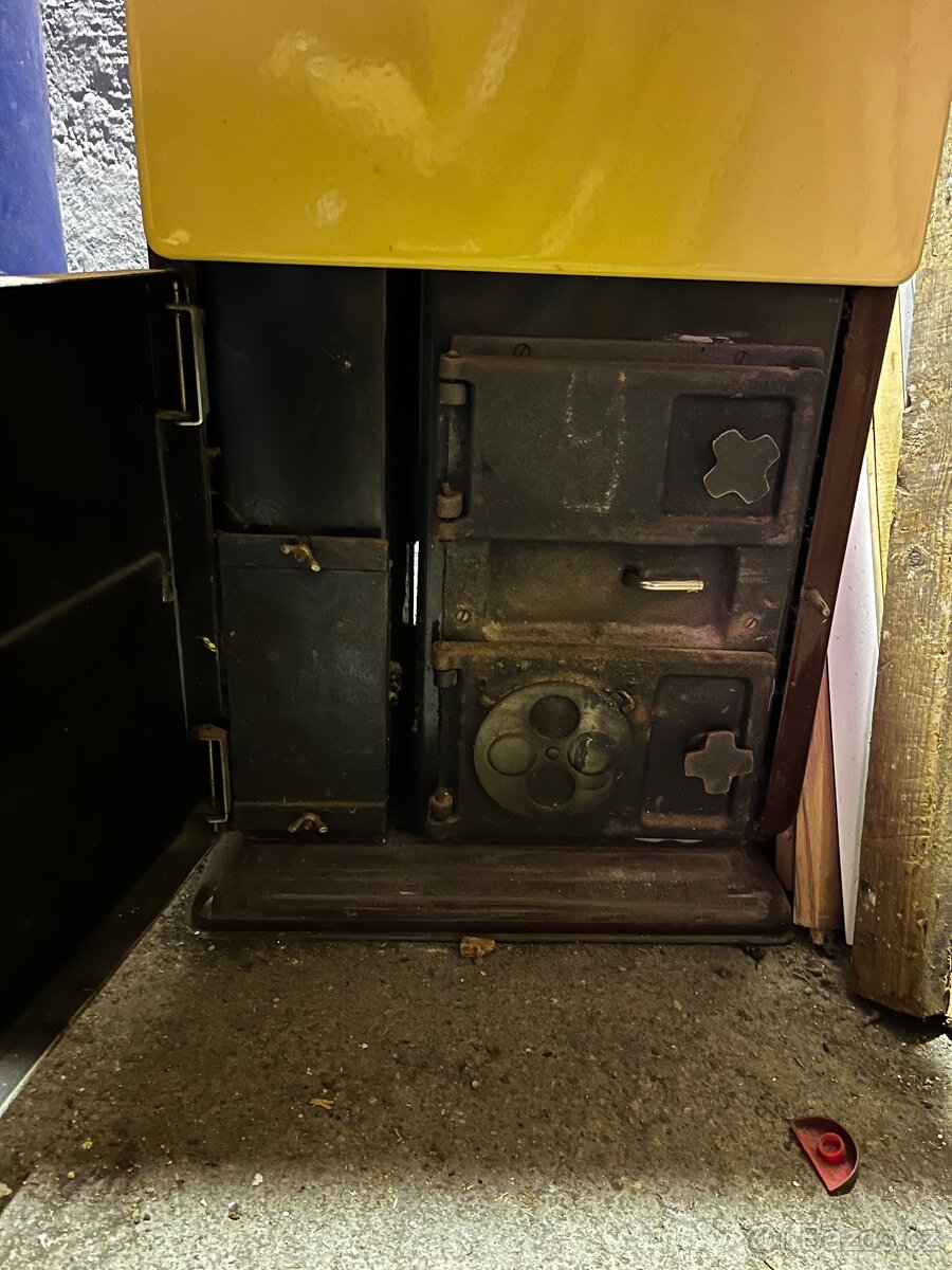 Kamna Kovosmalt F1463 - 2