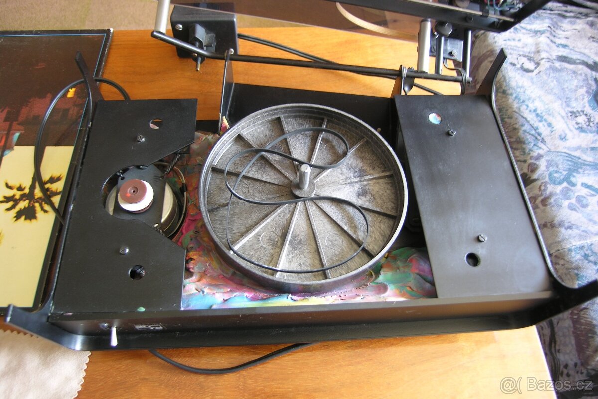 Gramofon Aura G1 - 2