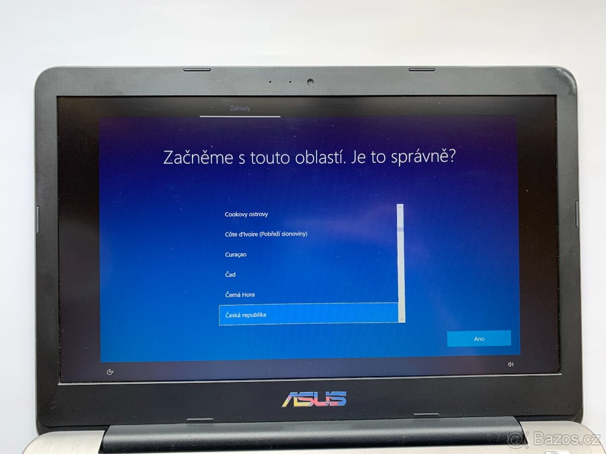 ASUS VivoBook E403NA - 2