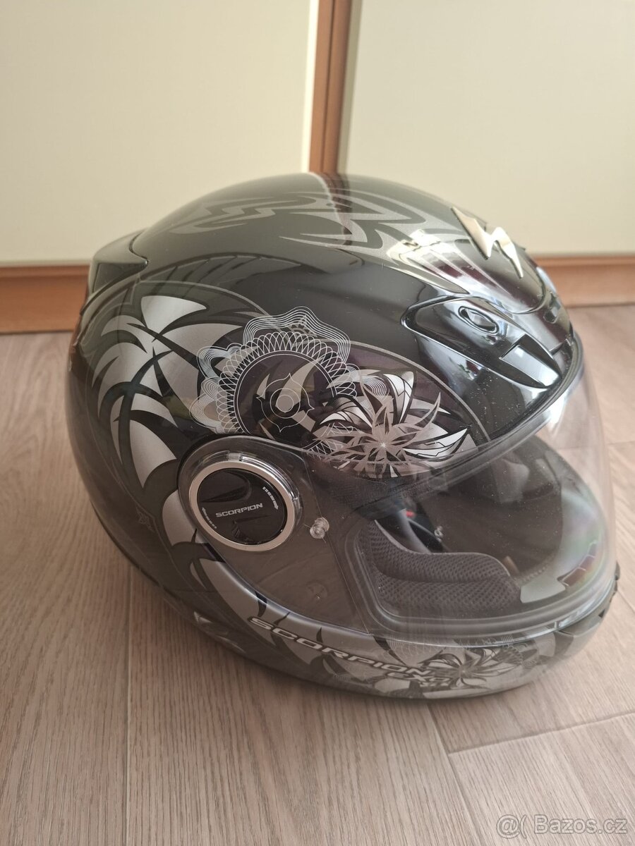 Helma na motorku - 2