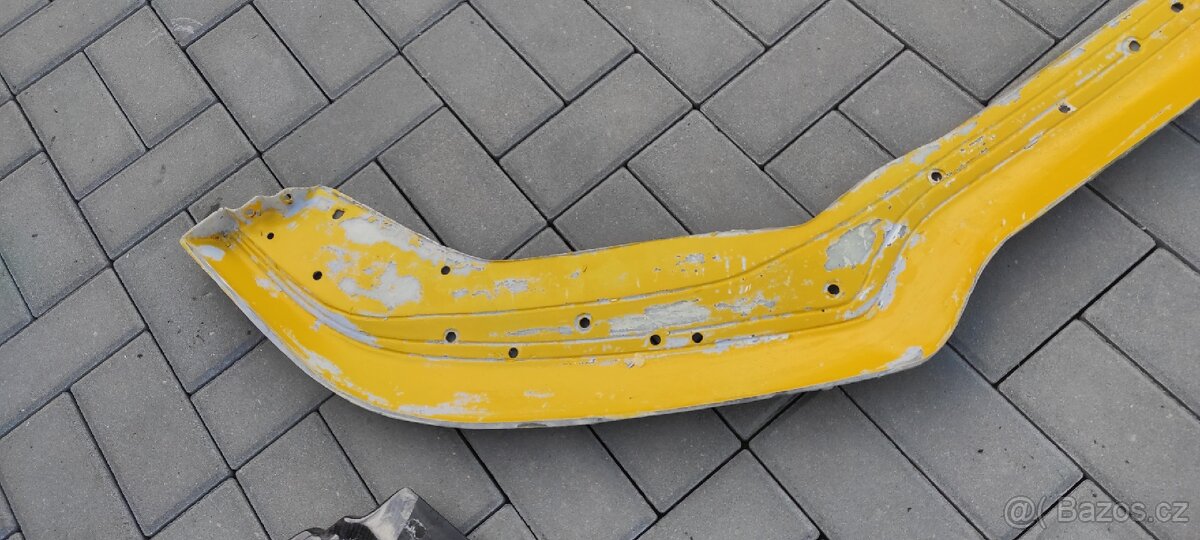 Forma předního spoileru Ford mustang Mach 1 - 2