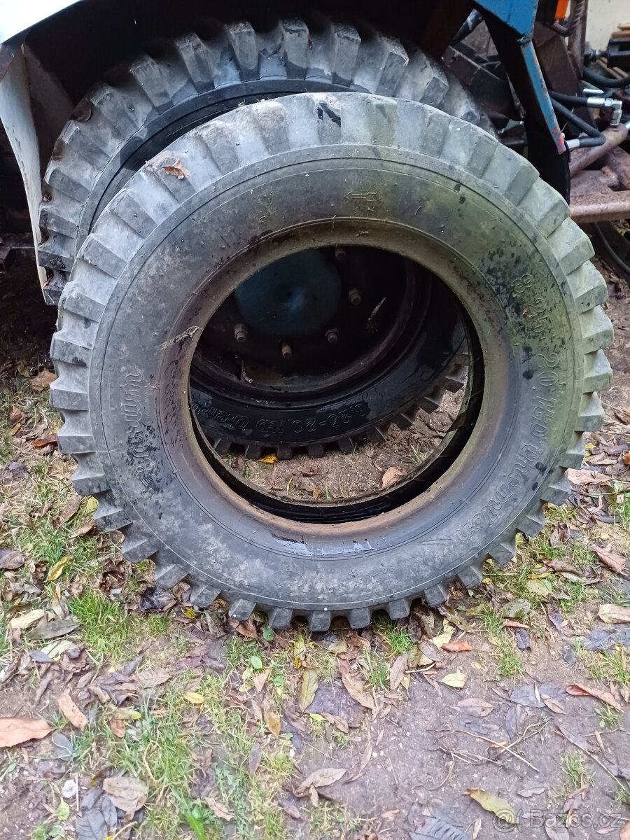 Malotraktor+bagr - 2