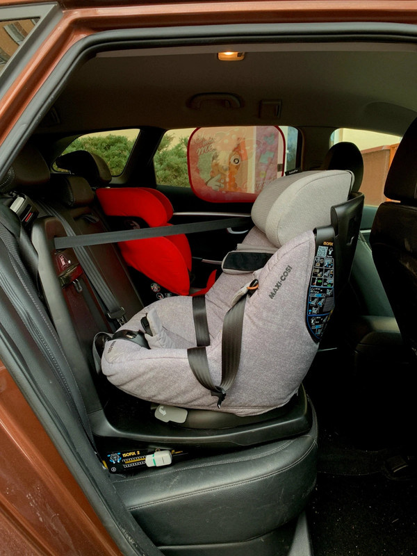Otočná autosedačka Maxi-cosi Axissfix - 2