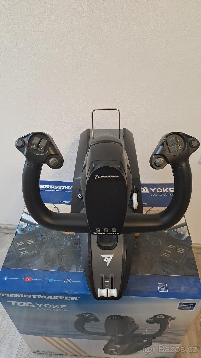 Thrustmaster TCA Yoke Boeing Edition - 2
