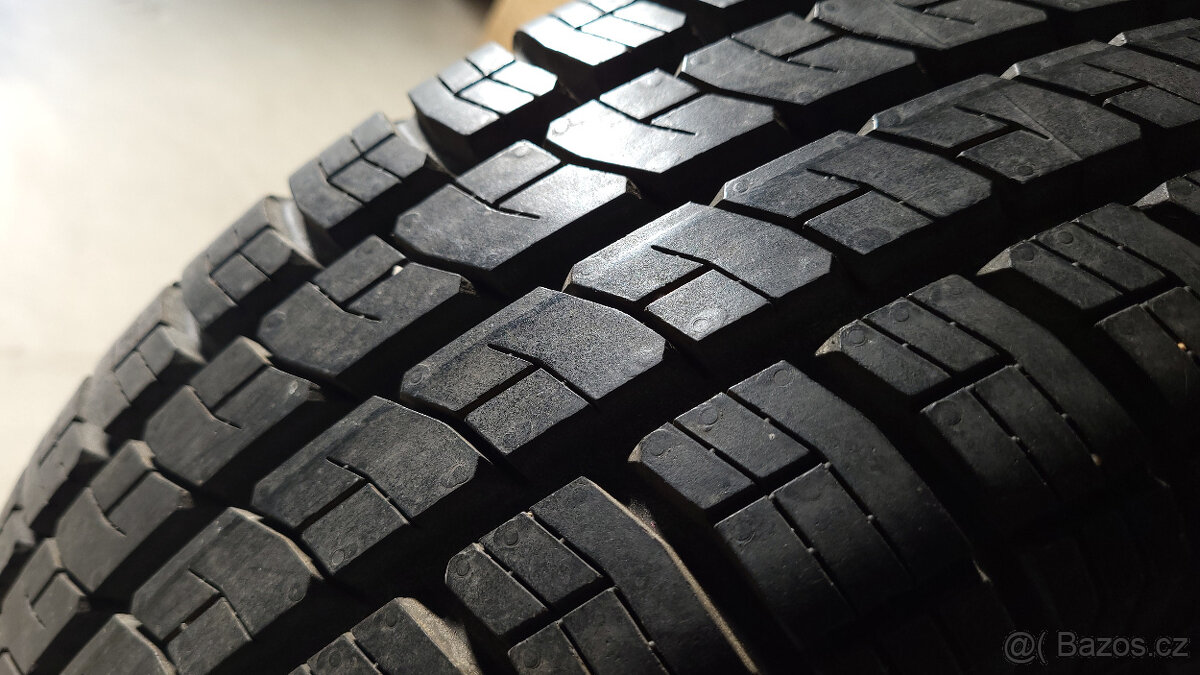 Rezerva, rezervní kolo, kusová pneu - 2