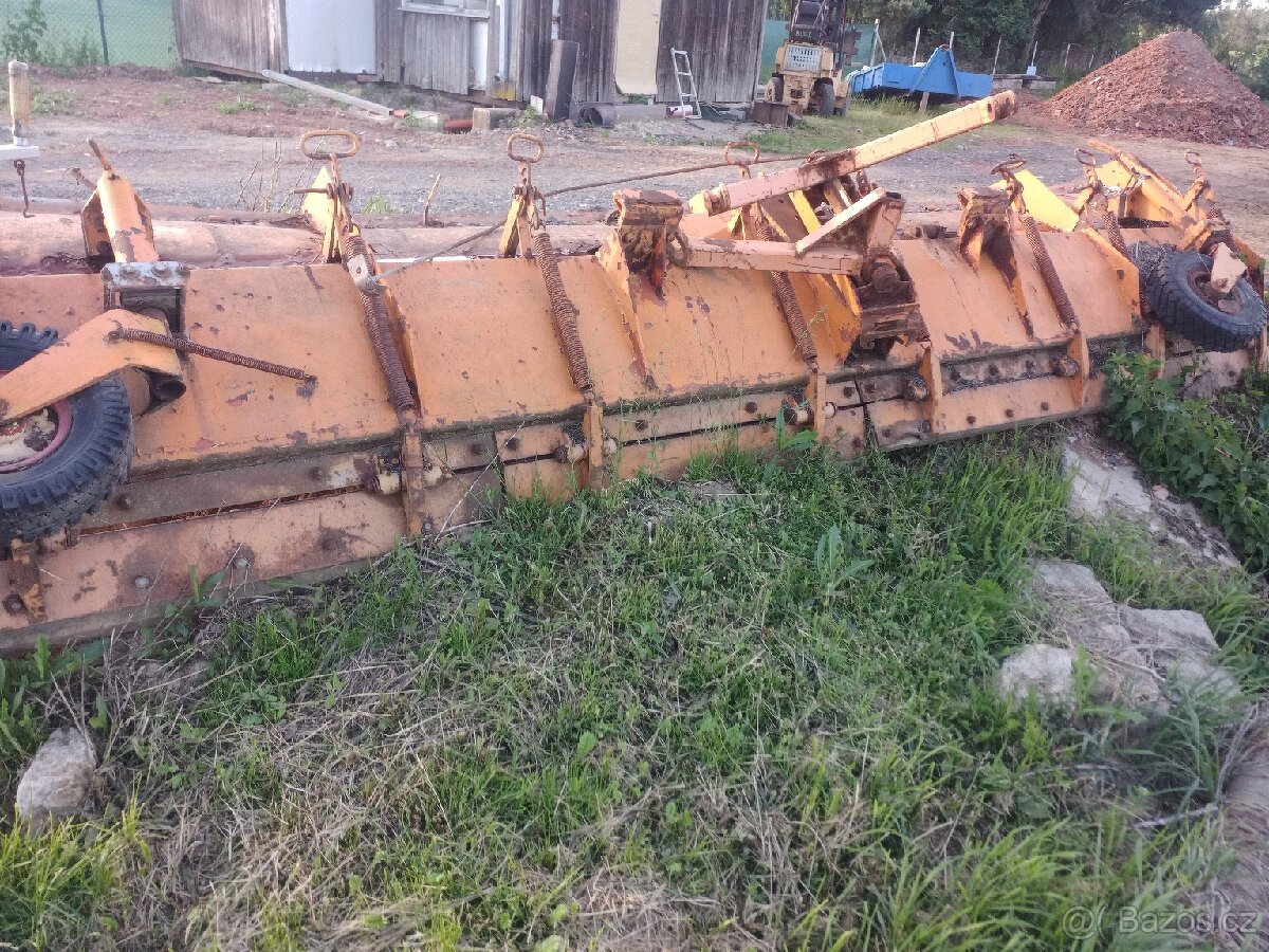 Radlice na rozhrnovani - 2