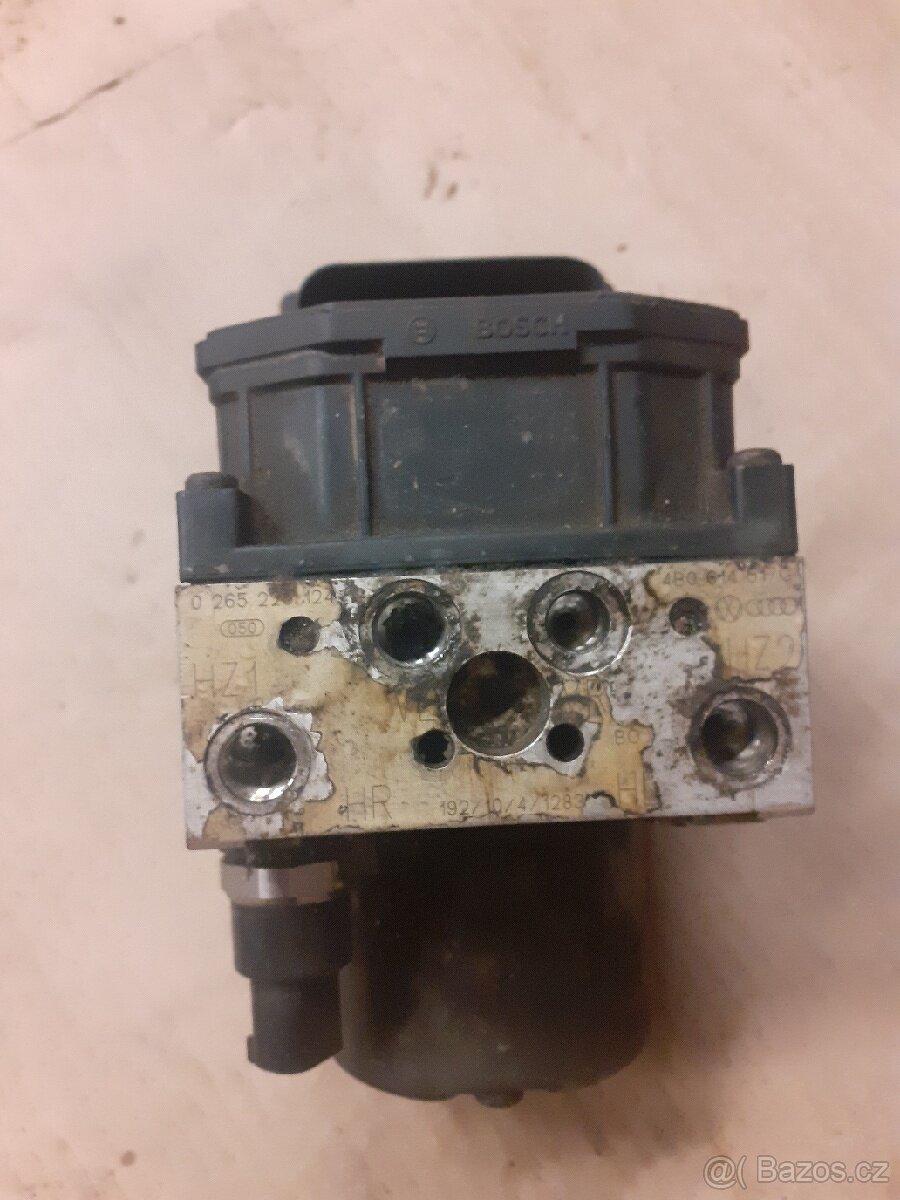 Passat ABS jednotka/kostka - 2