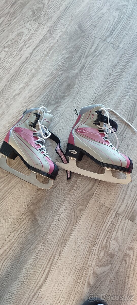 Dětské lední brusle vel. 29 - 2