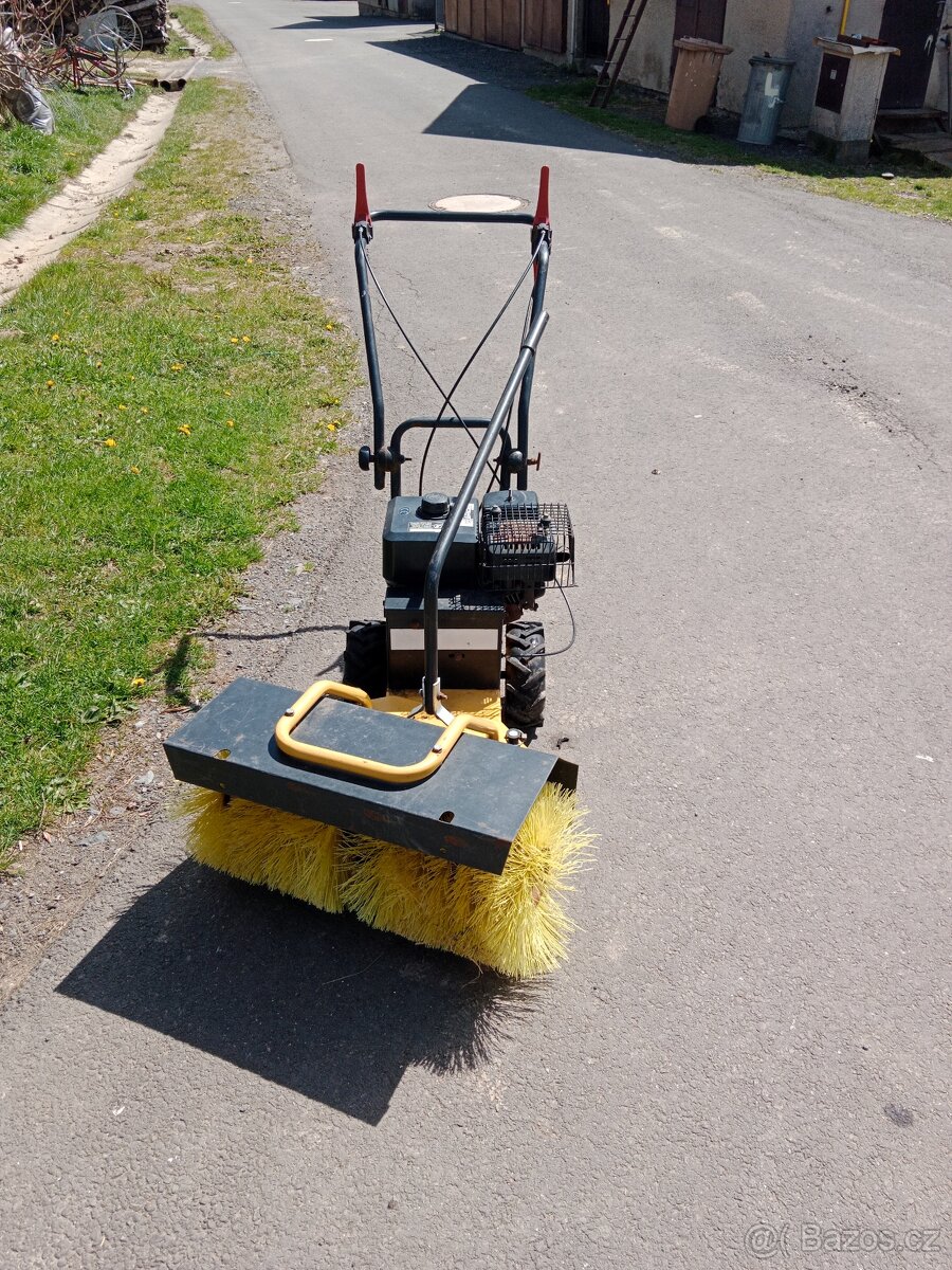 Zametací kartáč - 2