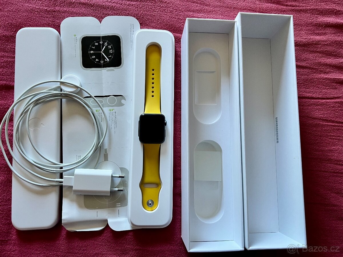 Apple Watch 42 "levně" - 2