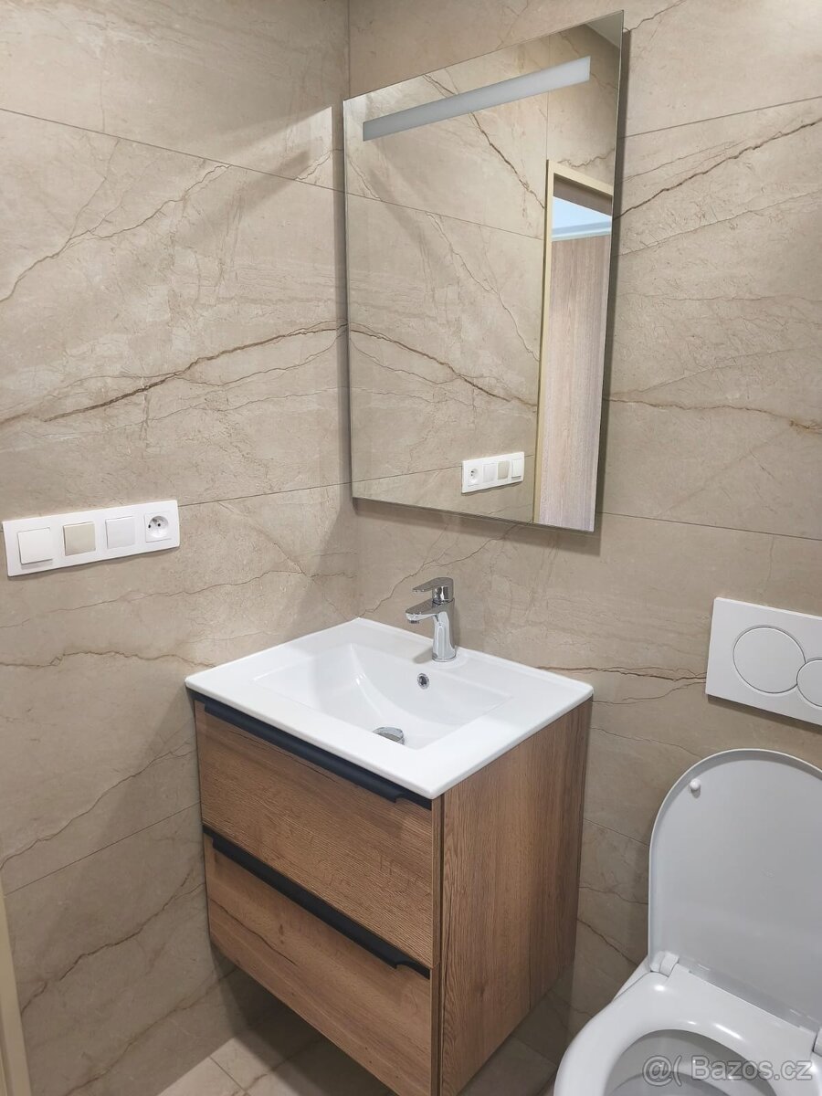 Pronájem bytu 1+1 33 m² - 2