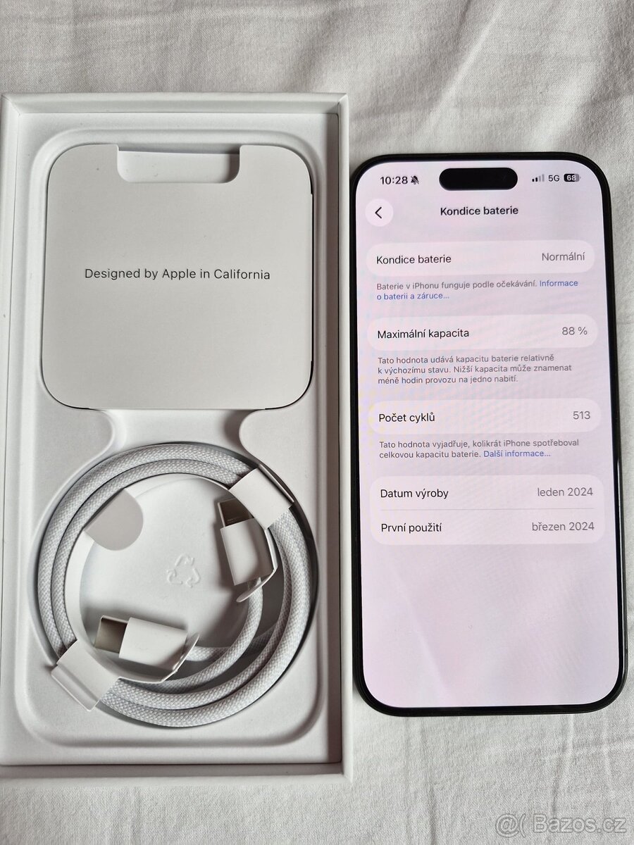 iPhone 15 Pro 128GB Černý Titan - 2