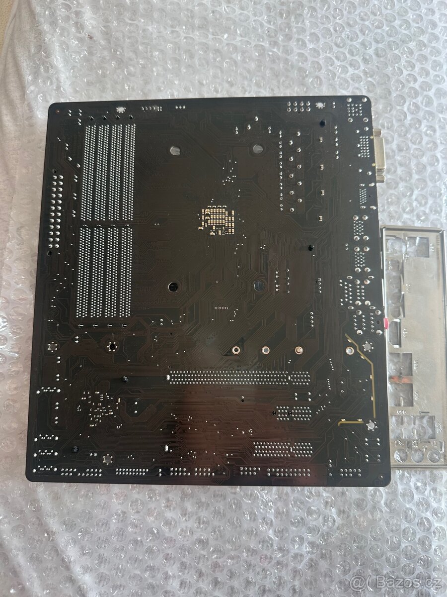Gigabyte B450M DS3H V2 - 2