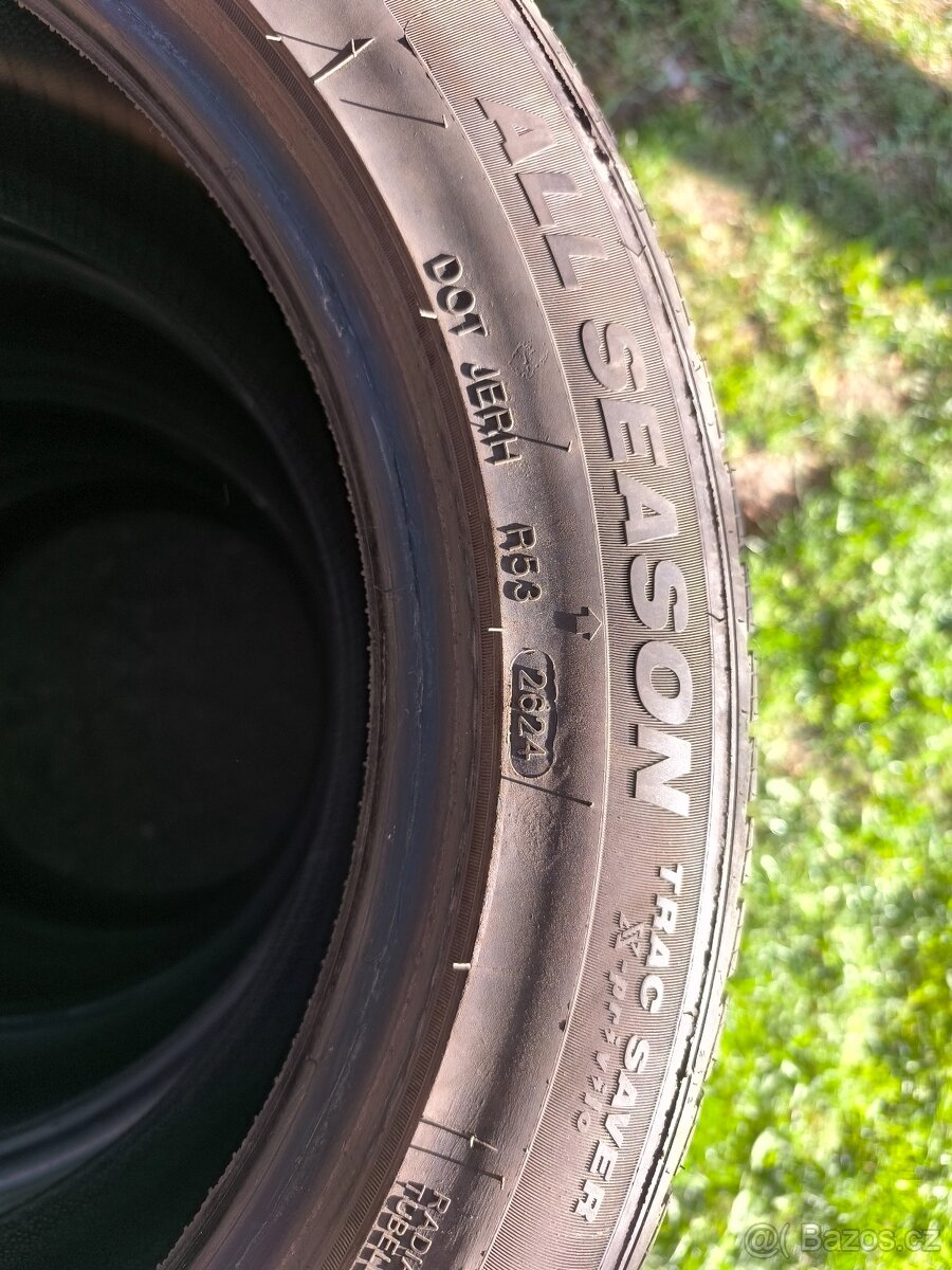 Celoroční pneu 225/50 R17 - 2