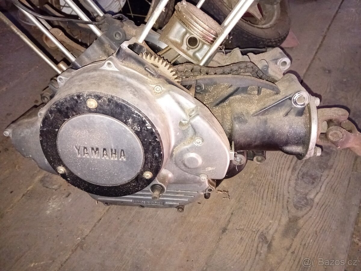 Yamaha XV 1000 Virago - 2