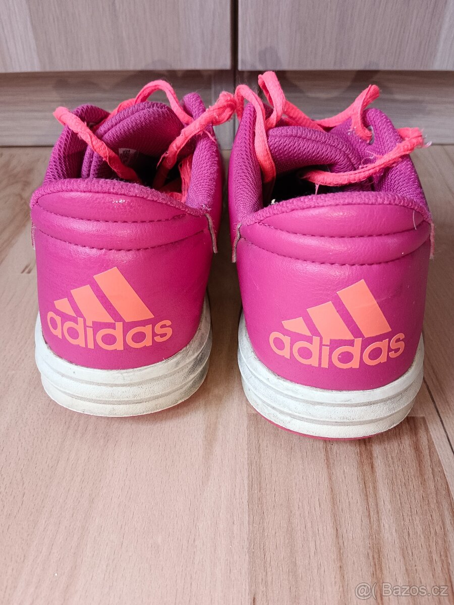 Botasky Adidas - 2