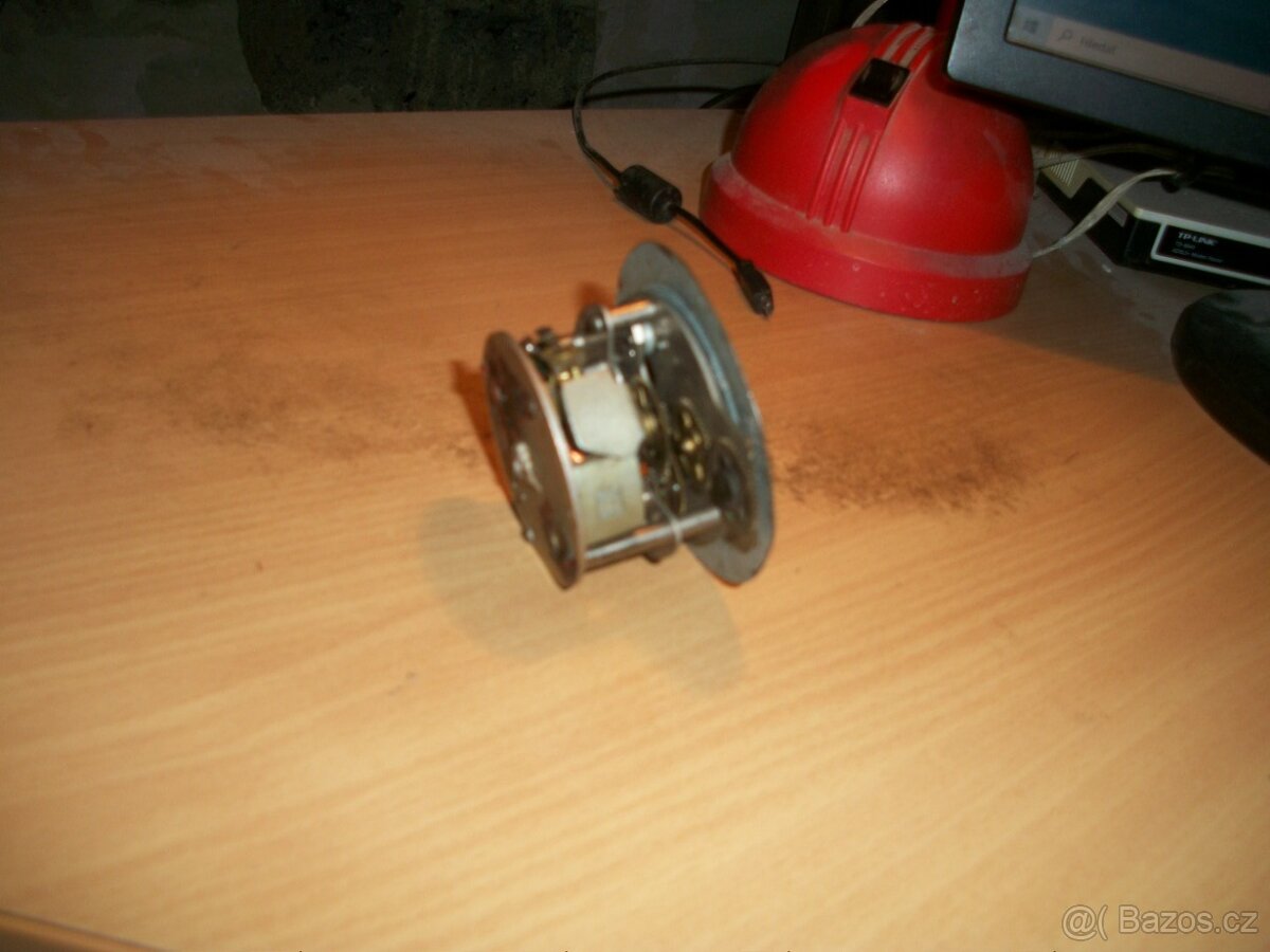 Prodám elektrické hodiny - 2
