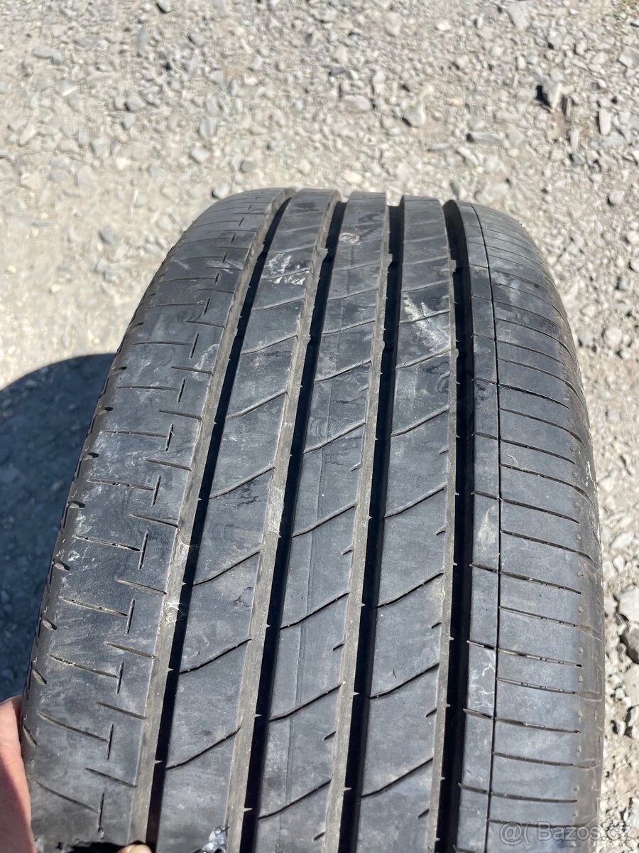Al kola Mazda R 18 215/45 - 2