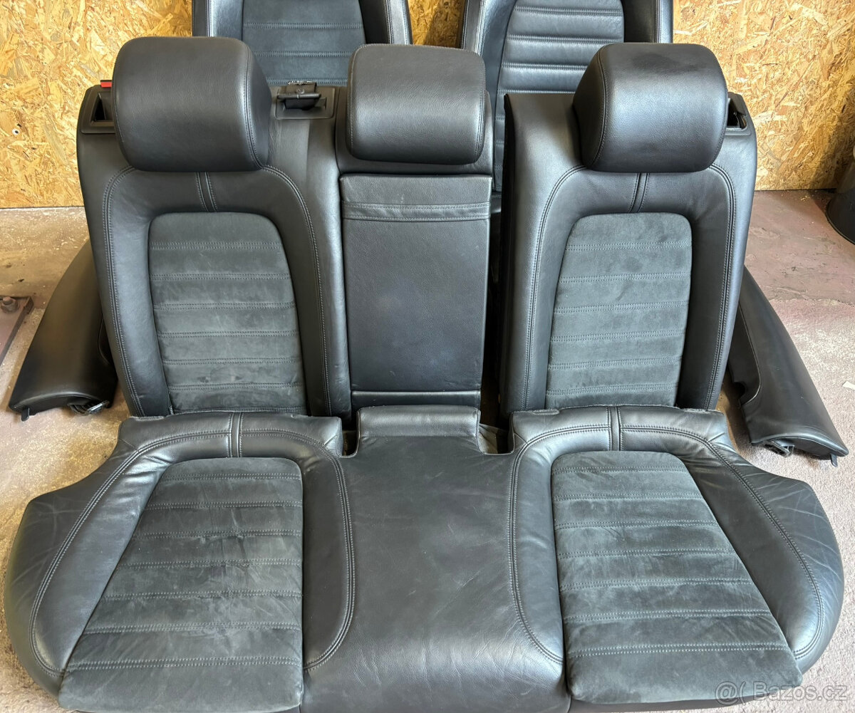 VW Passat B6 sedan - alcantara interiér - 2