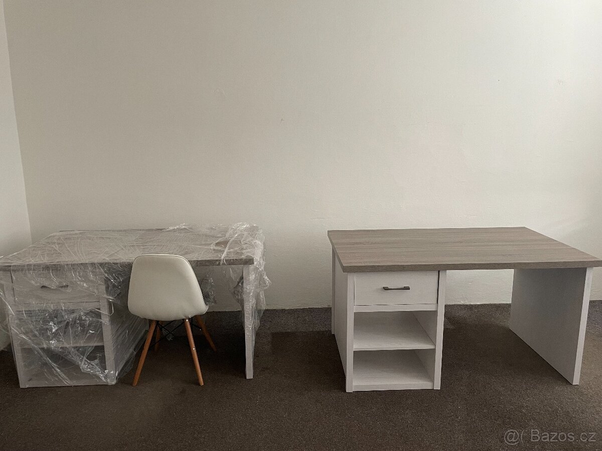 2ks psacích stolů PARVATI ze Sconta - 2