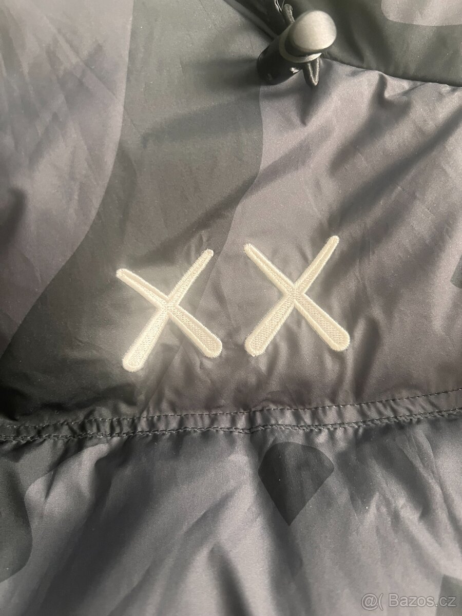The North Face x KAWS PufferJacket - 2