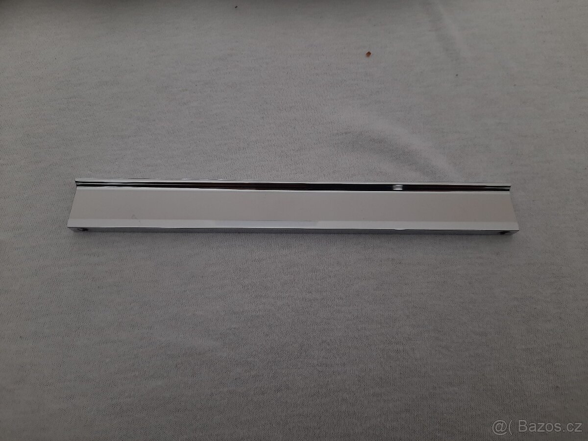 Úchytky Hettich lesklý chrom - 2